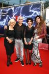 Amsterdam 22 april 2014
Premiere spiderman 2 in pathe Arena in Amsterdam. Andy v d Meijde met zijn vriendin Melisa v d Meijde Schaufeli en hun moeders