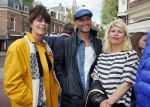 Amsterdam 26 mei 2015
Presenatie boek Bastiaan Ragas. Hij reikt het eerste boek uit aan zijn vader. Tooske Ragas en hun kinderen zijn ook aanwezig in cafe Gruter. 
Anne-Marie Jung met partner