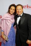 Amsterdam 18 mei 2015
Premiere de surprise van Mike v Diem met in de hoofdrollen Georgina Verbaan en Jeroen v Koningsbrugge. De premiere was in Tuschinski. Armando Borsato met vriendin