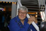 Amsterdam 11 mei 2015     
Presentaie castleden van de nieuwe stukken van Dommelgraaf en Cornelisse productions in de Meervaart.
Barrie Stevens