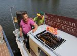 Stavoren, 22 Mei 2015
Bas Oosterbaan Palingrokerij op zijn bootje
Paling roken
info@basoosterbaan.nl