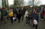 Eindhoven, 15 April 1999
Uitreiking certificaat, wijk Tivoli door burgemeester Rein Welschen aan buurtbewoonster Berti v Aerle