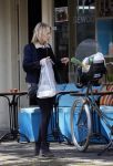 Amsterdam 19 mei 2015 
Bracha v Doesburgh zwanger (van tweeling) op de fiets in amsterdam.