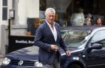 Amsterdam 6 mei 2015
Bram Moszkowicz met zijn Maserati op de cornelis schuytstraat