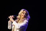 Amsterdam 11 mei 2015     
Presentaie castleden van de nieuwe stukken van Dommelgraaf en Cornelisse productions in de Meervaart.
Brigitte Nijman