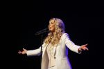 Amsterdam 11 mei 2015     
Presentaie castleden van de nieuwe stukken van Dommelgraaf en Cornelisse productions in de Meervaart.
Brigitte Nijman