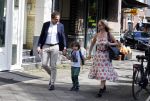 Amsterdam 11 mei 2015
Chantal janzen met haar man Marco en zoontje James op de cornelis schuytstraat.