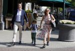 Amsterdam 11 mei 2015
Chantal janzen met haar man Marco en zoontje James op de cornelis schuytstraat.