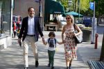 Amsterdam 11 mei 2015
Chantal janzen met haar man Marco en zoontje James op de cornelis schuytstraat.