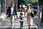 Amsterdam 11 mei 2015
Chantal janzen met haar man Marco en zoontje James op de cornelis schuytstraat.