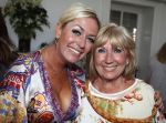 Amsterdam 8 juni 2015
Boekpresentatie Boek Danielle Oonk van t Schip in Yogacentrum Amsterdam. Corine Horst met Willeke Alberti en Johnny de Mol