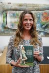 Amsterdam 8 juni 2015
Boekpresentatie Boek Danielle v t Schip Oonk in Yogacentrum Amsterdam.