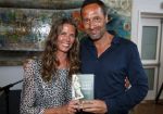 Amsterdam 8 juni 2015
Boekpresentatie Boek Danielle v t Schip Oonk in Yogacentrum Amsterdam. Danielle met Johnny van t Schip