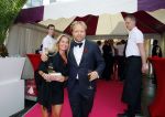 Amsterdam 30 mei 2015
Het 23e damdiner vindt weer plaats bij de HMH Heineken Music Hall.
Ebe v Riesen met zijn vrouw Jorica Coppen (vriendin van Martijn Krabbe)
