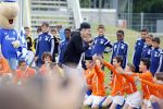Arnhem 31 mei 2015
Voetbalclinic Klaas jan Huntelaar foundation op Papendal. Ook Enzo Knol en zijn vriendin Dee v d Zeeuw waren ook aanwezig.