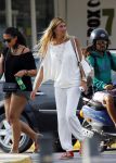 ibiza 3/4 juni 2015
Estelle Cruijff en Joelle Gullit samen op ibiza. Ze slapen in hun eigen appartement