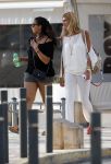 ibiza 3/4 juni 2015
Estelle Cruijff en Joelle Gullit samen op ibiza. Ze slapen in hun eigen appartement