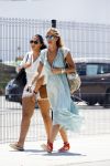 ibiza 3/4 juni 2015
Estelle Cruijff en Joelle Gullit samen op ibiza. Ze slapen in hun eigen appartement