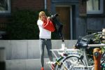 Amsterdam 21 mei 2015
Estelle Cruijff met een vriendin op terras.