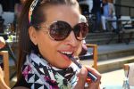 Amsterdam, 4 Juni 2015
Party van Talkies Magazine op het terras van het Hilton Hotel op de Apollolaan.
Esther Oosterbeek met electronische sigaret