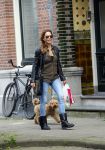 Amsterdam 22 mei 2015    
Evelyn Struik met hondje in amsterdam zuid