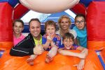 Fijnaart 8 Mei 2015
Verjaardag Frans Junior (6 jaar) samen met zijn drie broers en Mariska Bauer en Frans Bauer