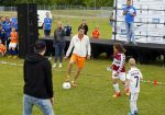 Arnhem 31 mei 2015
Voetbalclinic Klaas jan Huntelaar foundation op Papendal. Ook Enzo Knol en zijn vriendin Dee v d Zeeuw waren ook aanwezig.