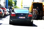 Amsterdam 21 mei 2015
Hakim Ziyech in zijn bentley in amsterdam met vrienden