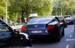 Amsterdam 21 mei 2015
Hakim Ziyech in zijn bentley in amsterdam met vrienden