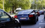 Amsterdam 21 mei 2015
Hakim Ziyech in zijn bentley in amsterdam met vrienden