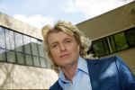 Hilversum 1 mei 2015
Boek presentatie van LUV. Marga Scheide en Jose Hoebee zijn aanwezig in de wisseloord studio's.
Peter Boonstra is de maker van het boek.