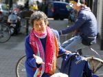 Amsterdam 6 mei 2015  
Heddy Lester op de cornelis schuytstraat