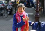 Amsterdam 6 mei 2015  
Heddy Lester op de cornelis schuytstraat