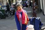 Amsterdam 6 mei 2015  
Heddy Lester op de cornelis schuytstraat