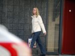 Amstelveen 30 mei 2015
De vriendin van Henny Cruijff verlaat hun appartement/huis.