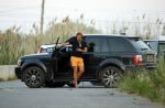ibiza 4 juni 2015
Jeroen Kool arriveert in zijn Range Rover bij het appartement van Estelle Cruijff.