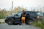ibiza 4 juni 2015
Jeroen Kool arriveert in zijn Range Rover bij het appartement van Estelle Cruijff.
