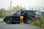 ibiza 4 juni 2015
Jeroen Kool arriveert in zijn Range Rover bij het appartement van Estelle Cruijff.