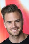 Amsterdam, 15 Mei 2015
Presentatie Cast nieuste speelfilm van Johan Nijenhuis, Rokjesdag
Jim Bakkum speelt de rol van JEFFREY