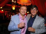 Amsterdam 11 mei 2015 
Jon v Eerd en zijn partner Ton vieren hun 30 jarig huwelijk met een feest met vele collega's