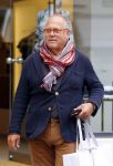 Amsterdam 9 juni 2015
Joop Braakhekke doet boodschappen op de pc hooftstraat