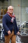 Amsterdam 9 juni 2015
Joop Braakhekke doet boodschappen op de pc hooftstraat
