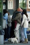 Amsterdam 17 mei 2015
Amanda Beekman en haar vriend Harrie Kolen gaan ijsje eten met Yasmijn Michelle en Achilles Krabbe en met Kees en Marja Beekman (ouders)