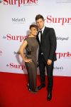 Amsterdam 18 mei 2015
Premiere de surprise van Mike v Diem met in de hoofdrollen Georgina Verbaan en Jeroen v Koningsbrugge. De premiere was in Tuschinski. Klaasjan Huntelaar met vrouw