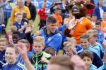 Arnhem 31 mei 2015
Voetbalclinic Klaas jan Huntelaar foundation op Papendal. Ook Enzo Knol en zijn vriendin Dee v d Zeeuw waren ook aanwezig.