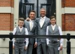 Amsterdam 1 mei 2015
Koos v Plateringen en Ton Keunen trouwen in huis Bartalotti. Ook de 2 zoons van Ton zijn aanwezig.