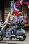 Amsterdam 22 mei 2015  
Leco v Zadelhoff en Christine Kroonenberg op vespa scooter