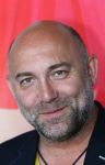 Amsterdam, 15 Mei 2015
Presentatie Cast nieuste speelfilm van Johan Nijenhuis, Rokjesdag
Loek Peters speelt de rol van BOR