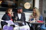 Amsterdam 29 mei 2015 
Maria Kooistra met een vriend op terras.