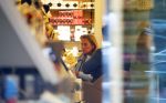 Amsterdam 2 juni 2015
Milika Peterzon en Jurgen Smit samen op de pc hooftstraat.